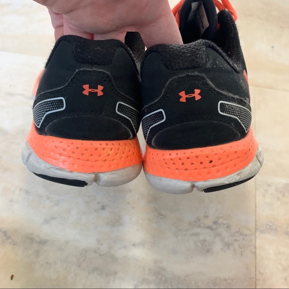 COPY - Under Armour Women’s Running Shoes - Picture 8 of 11